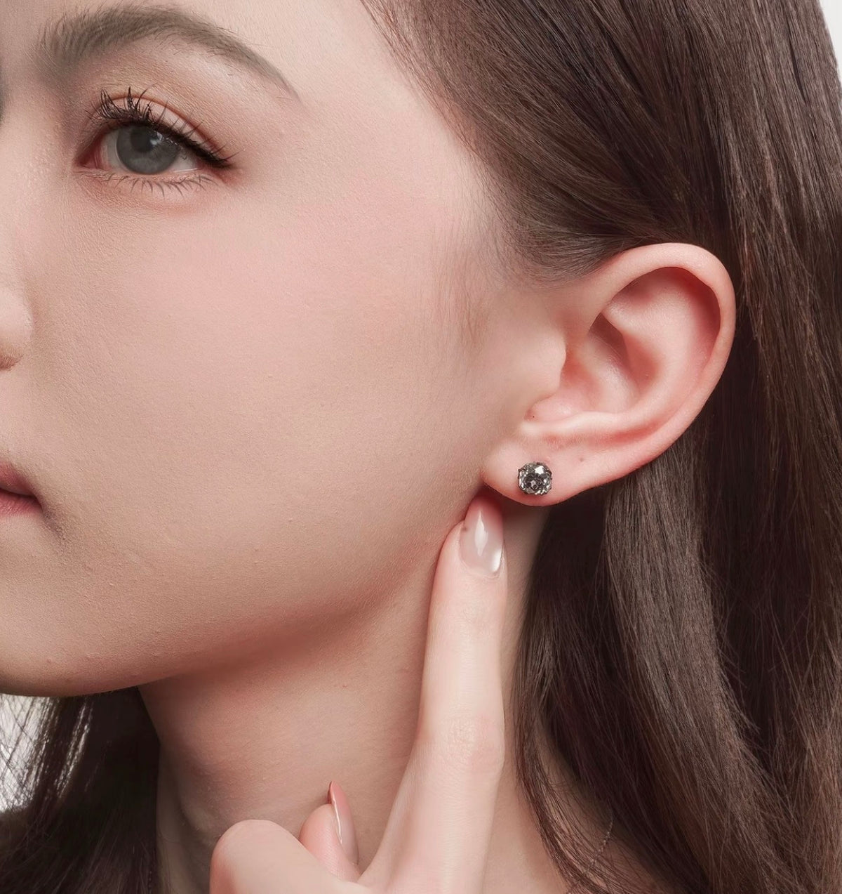 Dark Night Thorn Rose Earrings