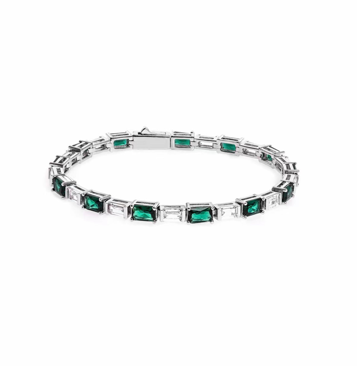 Sugar cube Emerald-cut diamond bracelet
