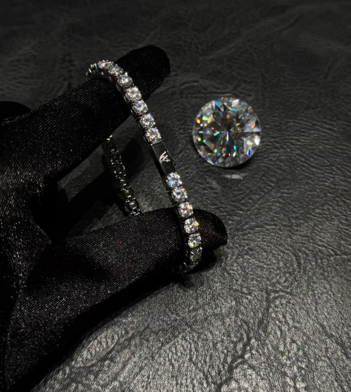 Fully studded titanium tennis bracelet