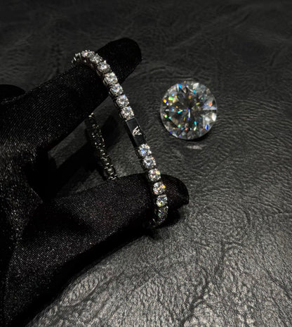 Fully studded titanium tennis bracelet