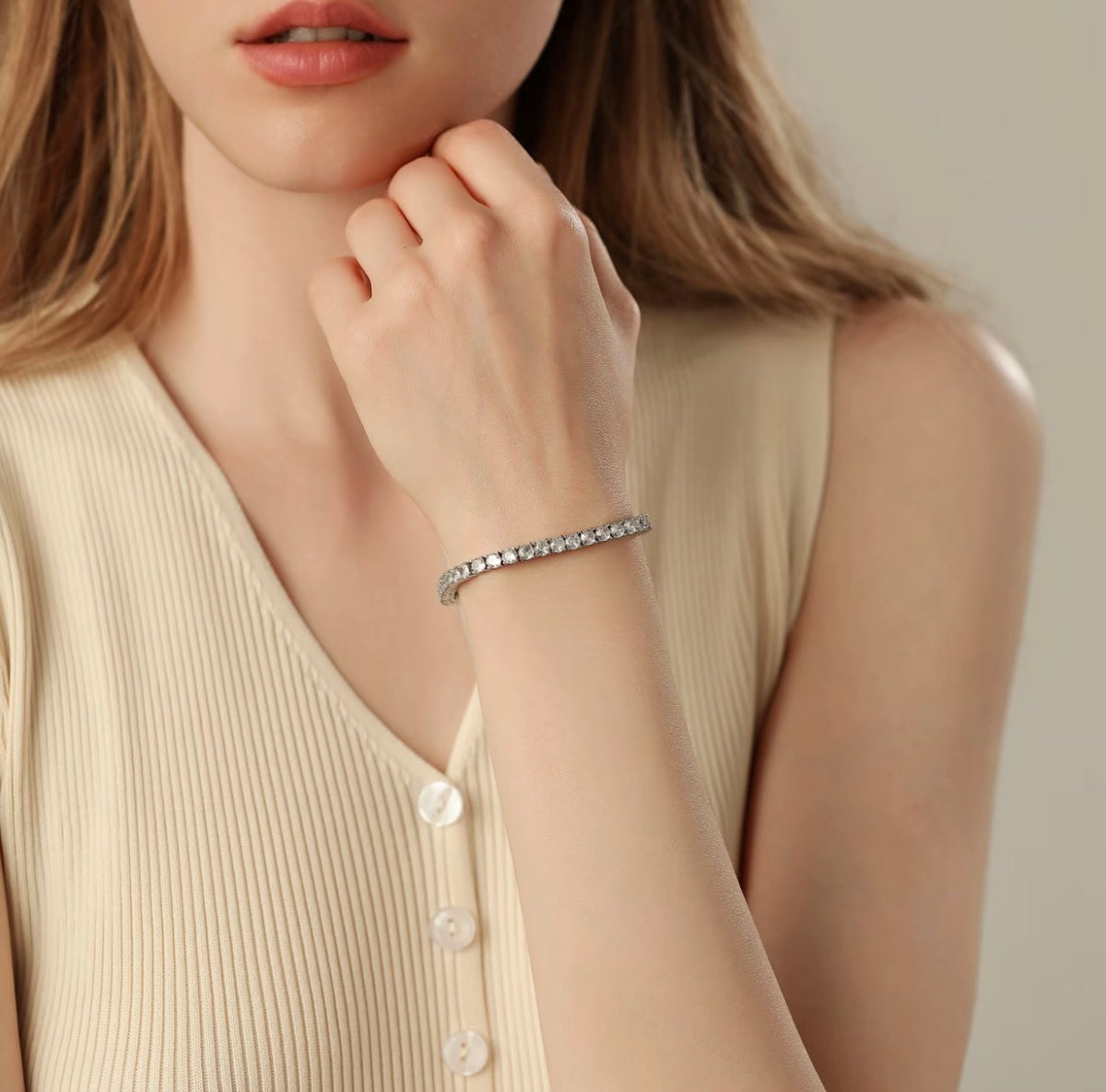 Fully studded titanium tennis bracelet